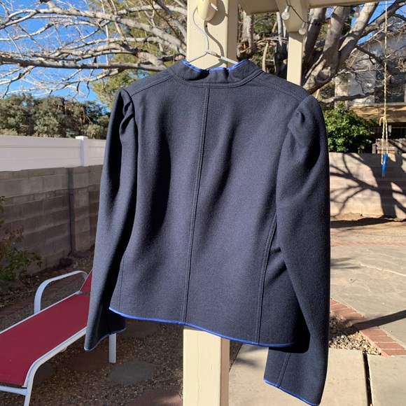 Louis Feraud set blazer (size 42) skirt (size 40) 100% wool navy - Picture 2 of 16